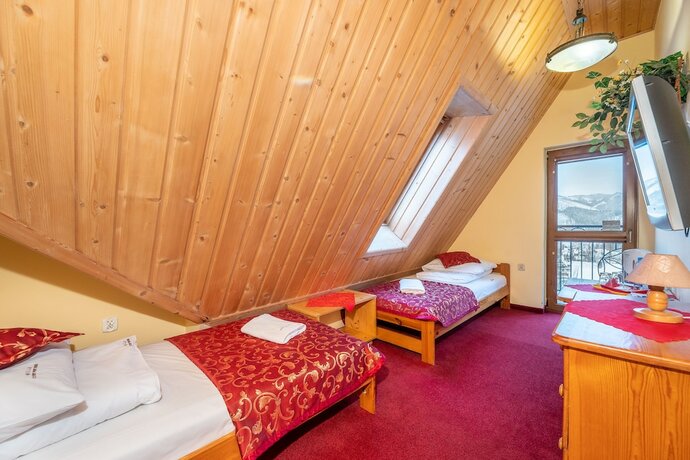 Imagen general del Hotel Willa Cztery Pory Roku. Foto 11