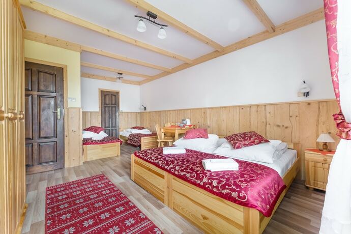Imagen de la habitación del Hotel Willa Cztery Pory Roku. Foto 12