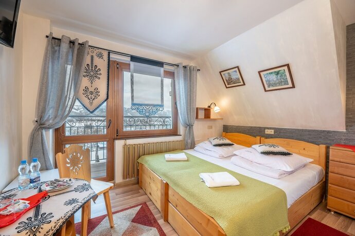 Imagen de la habitación del Hotel Willa Cztery Pory Roku. Foto 22