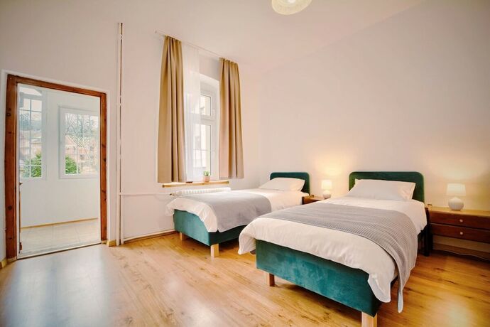 Imagen de la habitación del Hotel Willa Dąbr&oacute;wka. Foto 18