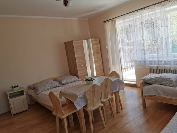 Imagen de la habitación del Hotel Willa Senator. Foto 10