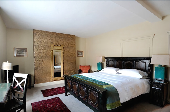 Imagen de la habitación del Hotel William Cecil. Foto 2