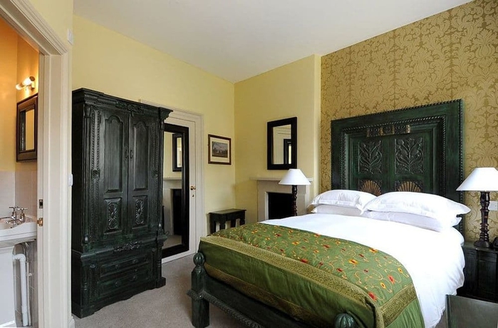 Imagen de la habitación del Hotel William Cecil. Foto 11