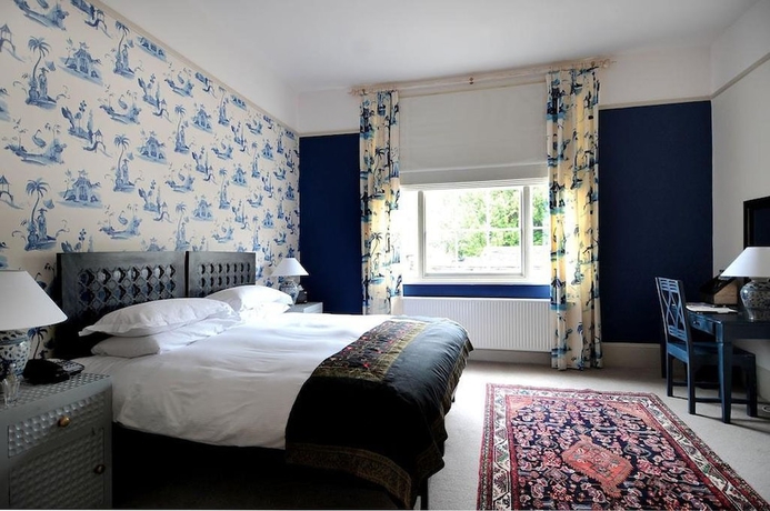 Imagen de la habitación del Hotel William Cecil. Foto 14