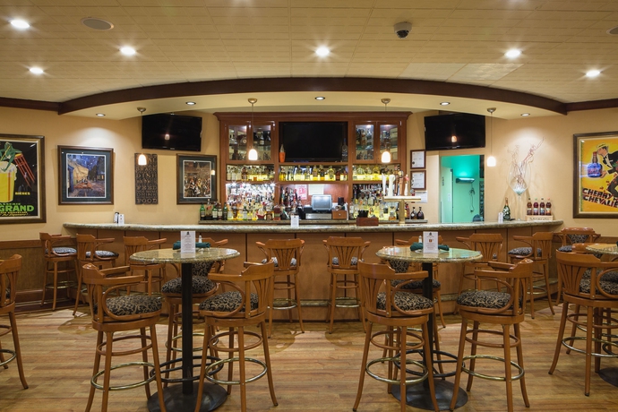 Imagen del bar/restaurante del Hotel William Tell Hotel MOD Collection by Sonesta. Foto 2