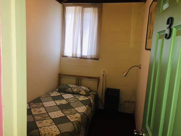 Imagen de la habitación del Hotel Williams AZ Hostel. Foto 14