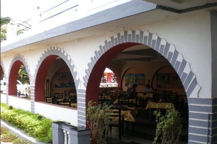 Imagen del bar/restaurante del Hotel William's Beach Retreat. Foto 1