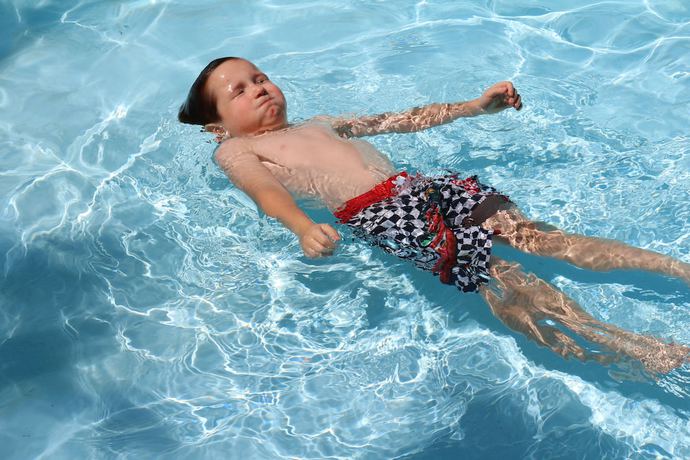 Imagen de la piscina del Hotel Williamsburg Campground. Foto 20