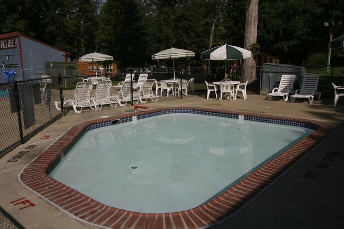 Imagen general del Hotel Williamsburg Rv And Camping Resort. Foto 11