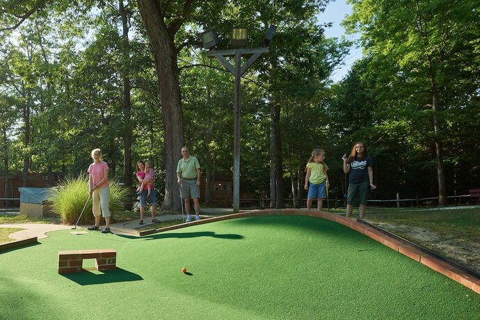 Imagen general del Hotel Williamsburg Rv And Camping Resort. Foto 13
