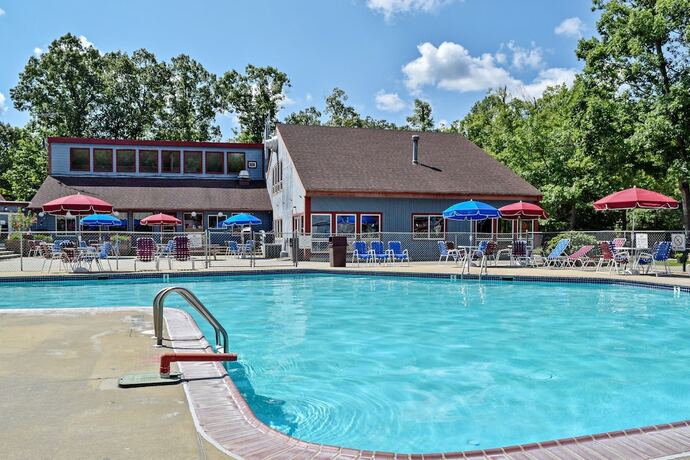 Imagen general del Hotel Williamsburg Rv And Camping Resort. Foto 16