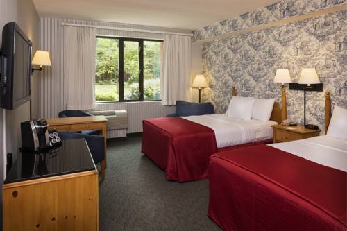 Imagen de la habitación del Hotel Williamsburg Woodlands and Suites, An Official Colonial Williamsburg. Foto 3