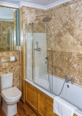 Imagen de la habitación del Hotel Willington Hall. Foto 11
