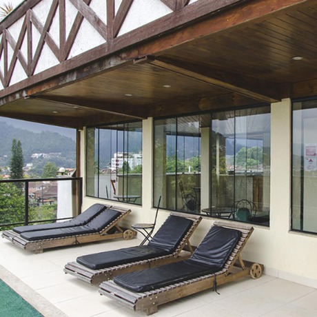 Imagen de la piscina del Hotel Willisau. Foto 19