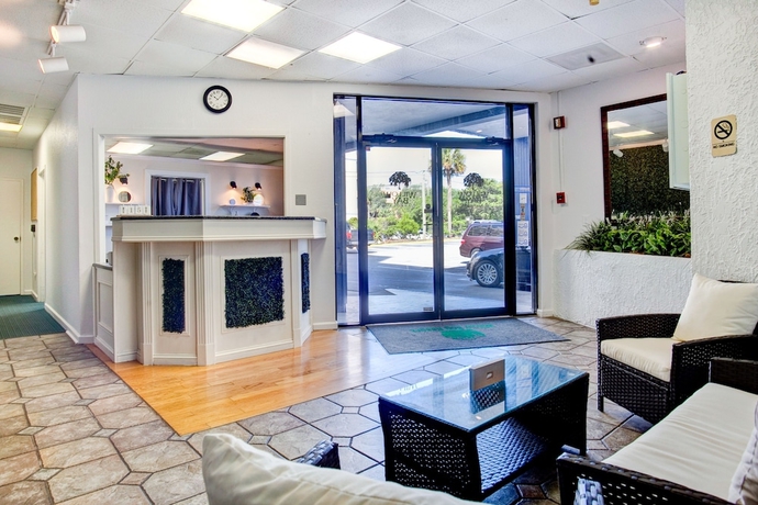 Imagen de los interiores del Hotel Willow Bay Resort. Foto 10