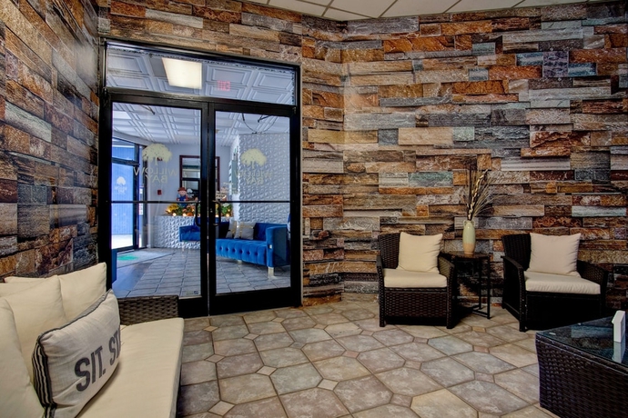 Imagen de los interiores del Hotel Willow Bay Resort. Foto 19