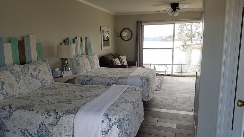 Imagen de la habitación del Hotel Willow Beach Resort. Foto 20