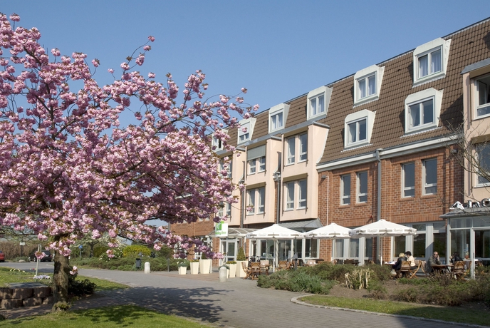 Imagen de los exteriores del Hotel Willow Hotel Restaurant. Foto 13