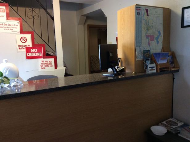 Imagen de los interiores del Hotel Willow Inn Motel. Foto 20