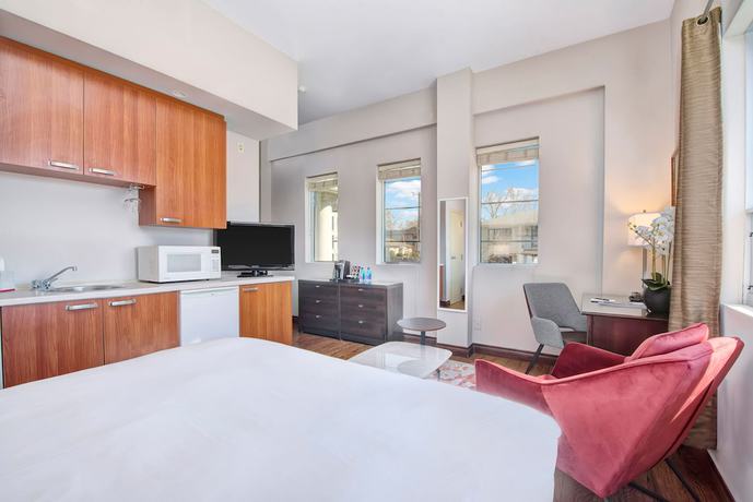 Imagen de la habitación del Hotel Willowdale Toronto North York. Foto 14