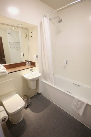 Imagen general del Hotel Willows, Blackburn by Marston\'s Inn. Foto 5