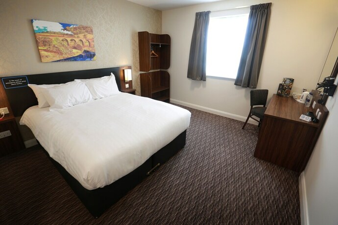 Imagen de la habitación del Hotel Willows, Blackburn by Marston\'s Inn. Foto 20