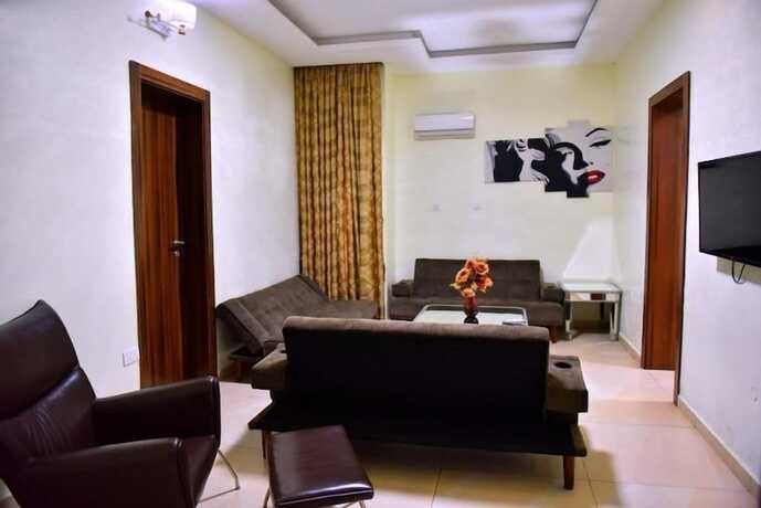 Imagen de la habitación del Hotel Willowwood Owerri. Foto 17