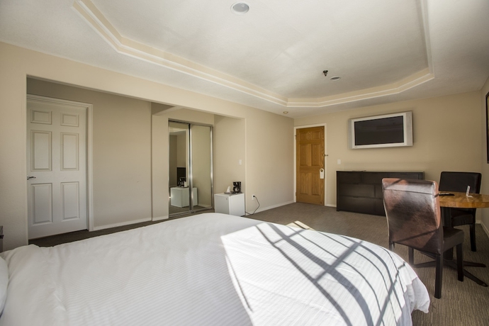 Imagen de la habitación del Hotel Wilshire Crest Los Angeles. Foto 3