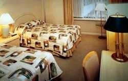 Imagen de la habitación del Hotel Wilshire Grand. Foto 3