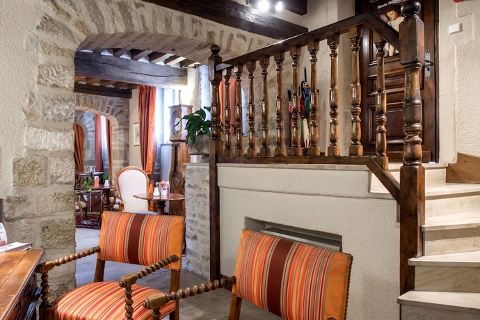 Imagen de los interiores del Hotel Wilson, Dijon. Foto 18