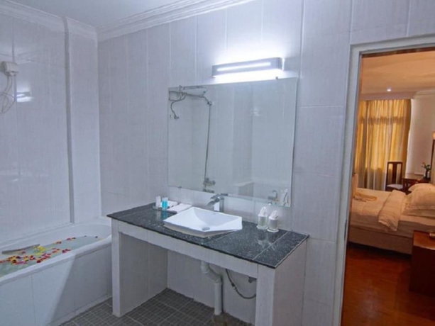 Imagen de la habitación del Hotel Wilson, Mandalay Capital. Foto 6