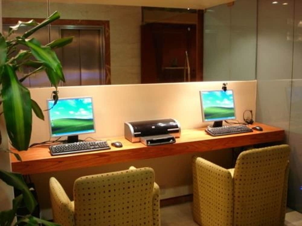 Imagen de los interiores del Hotel Wilton. Foto 14