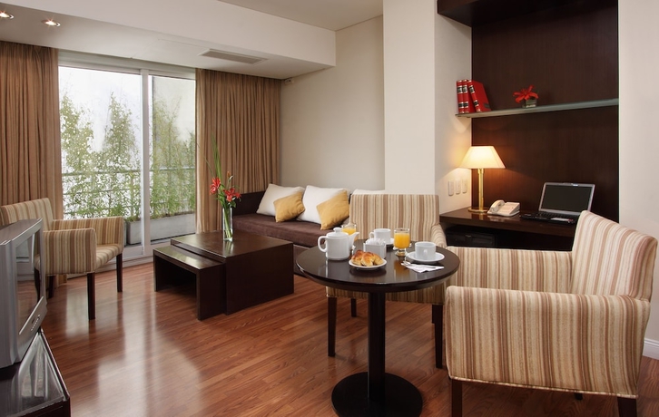 Imagen de la habitación del Hotel Wilton. Foto 7