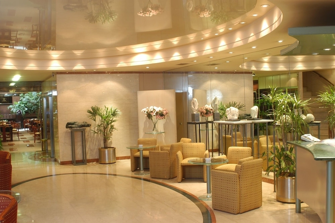 Imagen de los interiores del Hotel Wilton. Foto 16