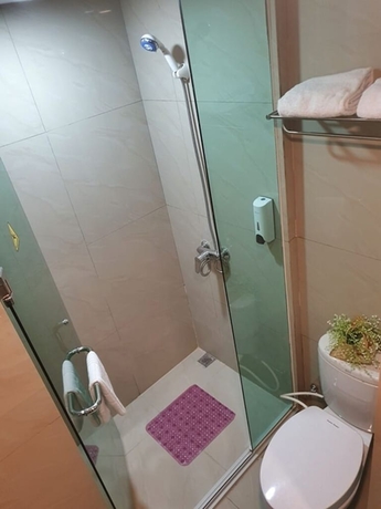Imagen de la habitación del Hotel Win Premier Mangga Besar. Foto 14