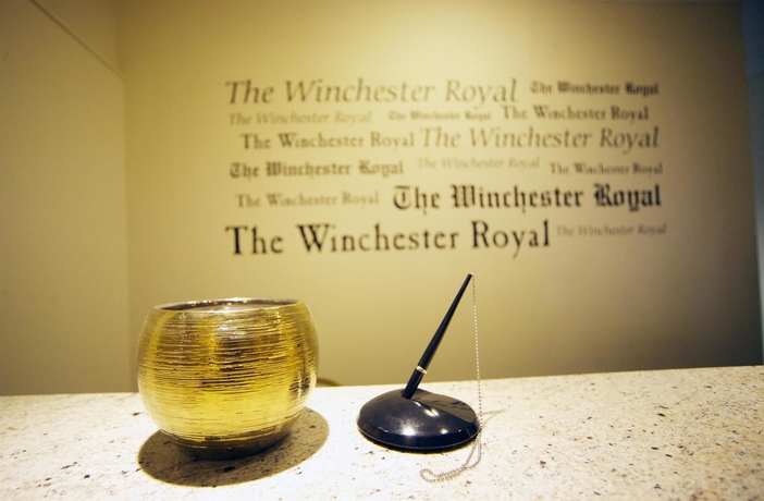 Imagen de los interiores del Hotel Winchester Royal. Foto 15