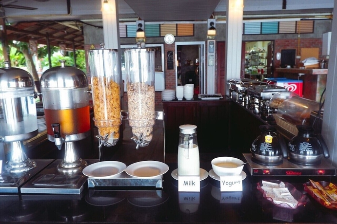 Imagen del bar/restaurante del Hotel Wind Beach Resort. Foto 3