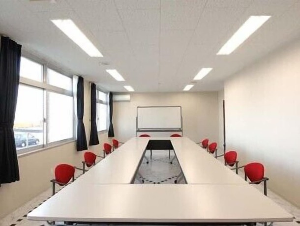 Imagen de los interiores del Hotel Wind City. Foto 18