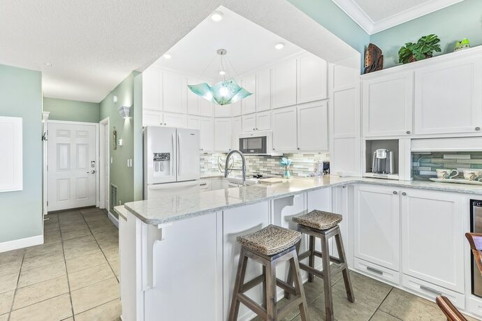 Imagen general del Hotel Windemere Beachfront Condo 1503. Foto 1
