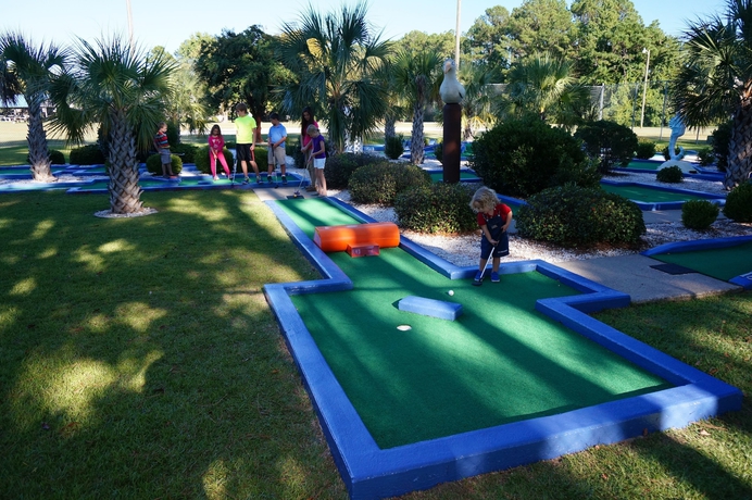 Imagen de los exteriores del Hotel Windjammer Villas I. Foto 9