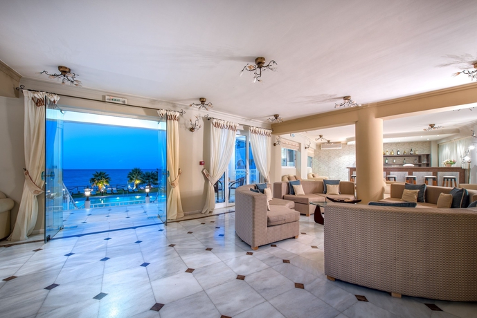 Imagen de los interiores del Hotel Windmill Bay. Foto 17
