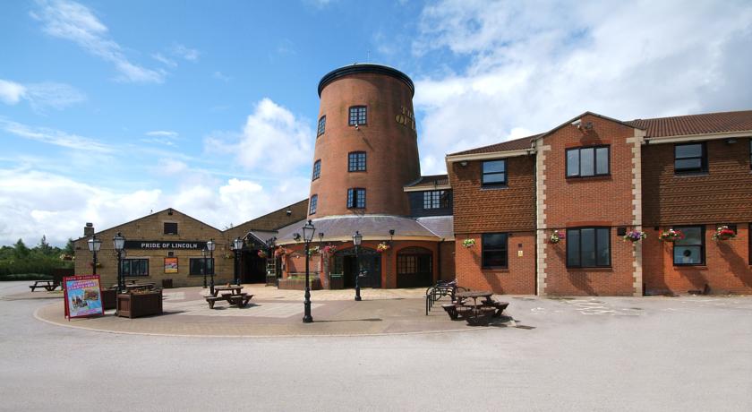 Imagen general del Hotel Windmill Farm By Greene King Inns. Foto 14