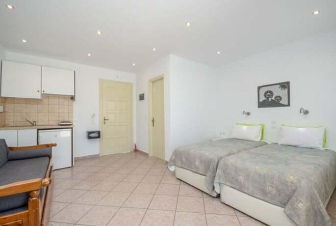 Imagen de la habitación del Hotel Windmill Naxos. Foto 17