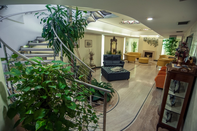 Imagen de los interiores del Hotel Windrose. Foto 14