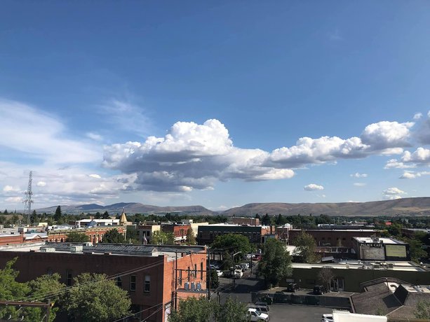 Imagen de los exteriores del Hotel Windrow Downtown Ellensburg. Foto 11