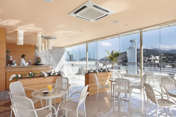 Imagen del bar/restaurante del Hotel Windsor Asturias. Foto 3