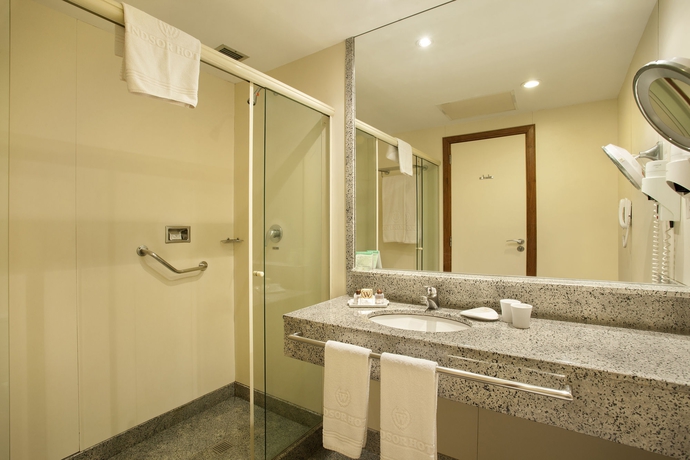 Imagen de la habitación del Hotel Windsor Asturias. Foto 7