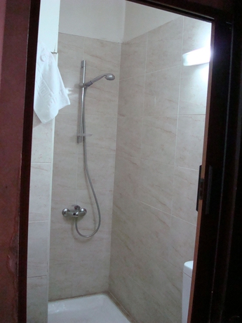 Imagen de la habitación del Hotel Windsor, Centro de El Cairo. Foto 2