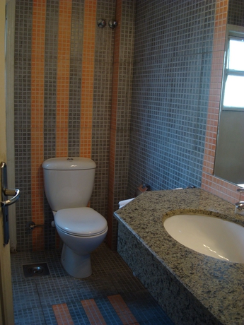 Imagen de la habitación del Hotel Windsor, Centro de El Cairo. Foto 4