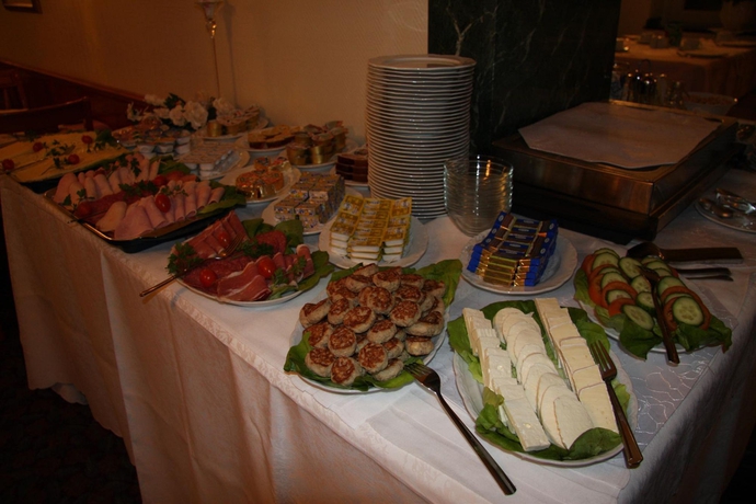 Imagen del bar/restaurante del Hotel Windsor, Colonia. Foto 2